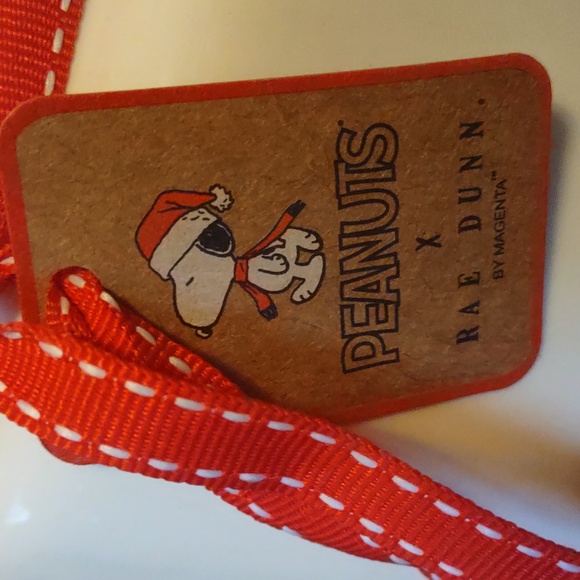 New Rae Dunn x Snoopy Peanuts ceramic JAR OF TREATS canister - Picture 6 of 7